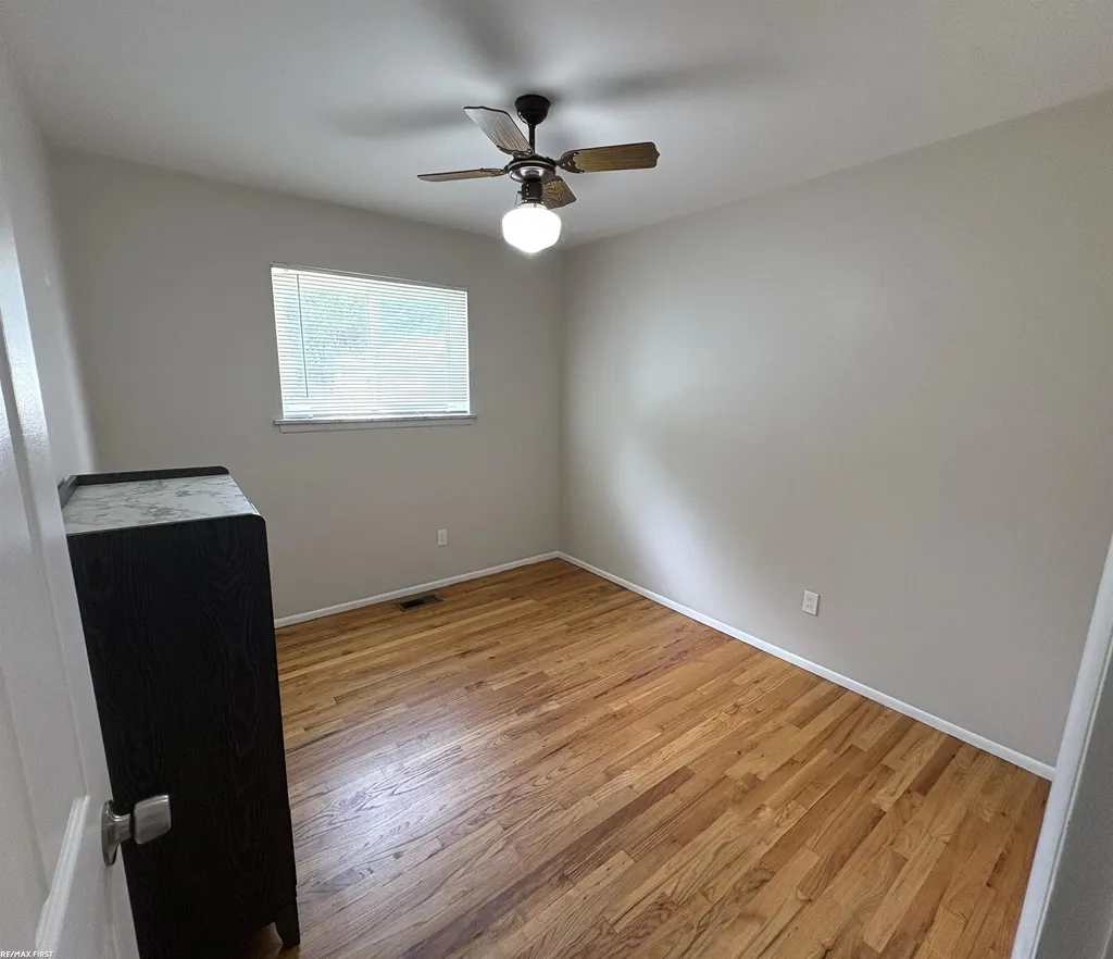 11652 Frazho Road Warren City MI 48089