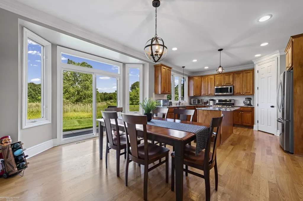 68242 Lake Angela Pointe Street Richmond City MI 48062