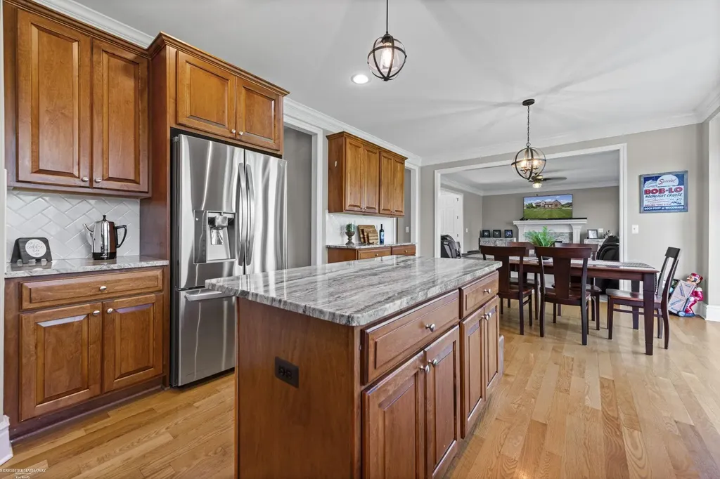 68242 Lake Angela Pointe Street Richmond City MI 48062