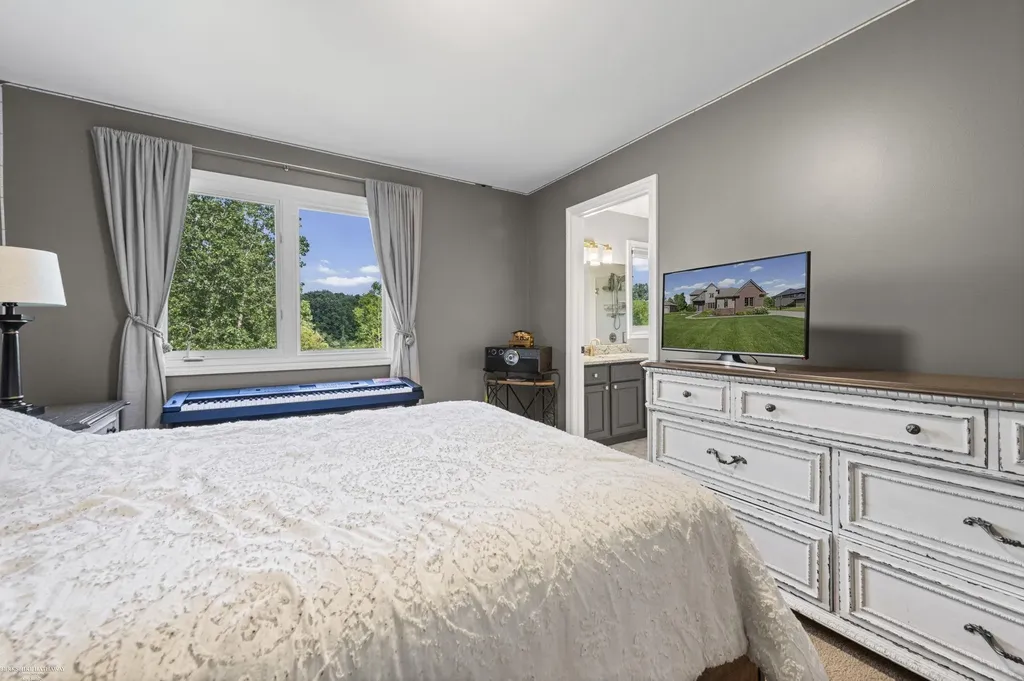 68242 Lake Angela Pointe Street Richmond City MI 48062