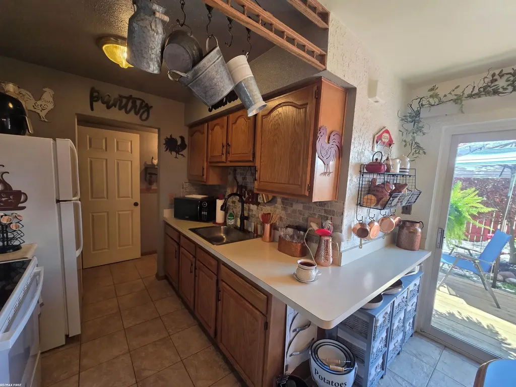 20225 15 Mile Road Clinton Charter Township MI 48035