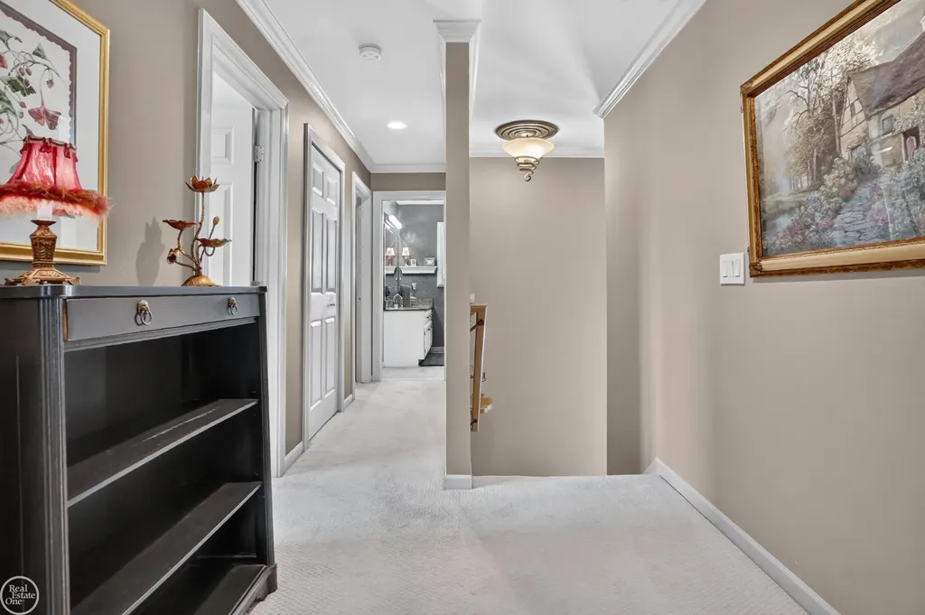 41220 Scarborough Court Clinton Charter Township MI 48038