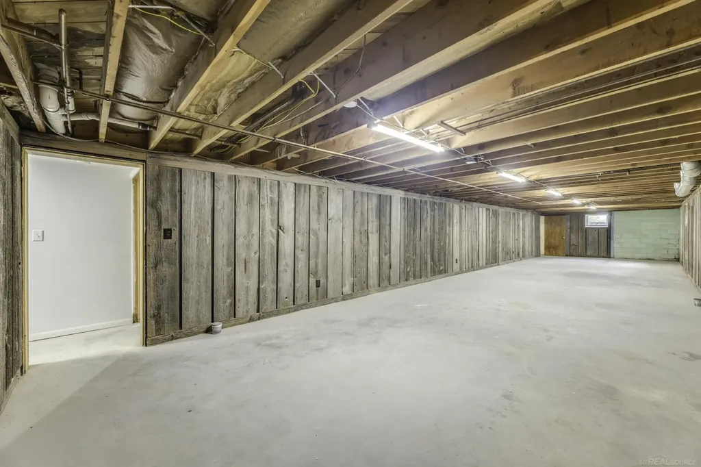 3100 Deckerville Road Marion Township MI 48427