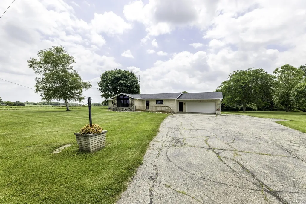3100 Deckerville Road Marion Township MI 48427