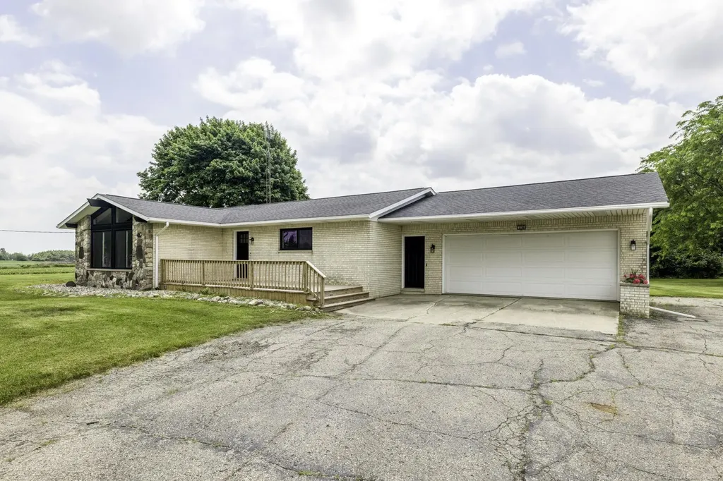 3100 Deckerville Road Marion Township MI 48427