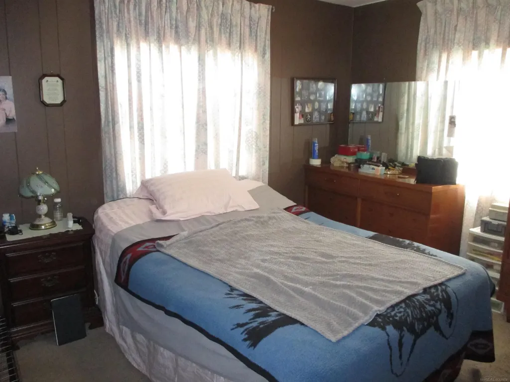43310 Summit Street Harrison Charter Township MI 48045