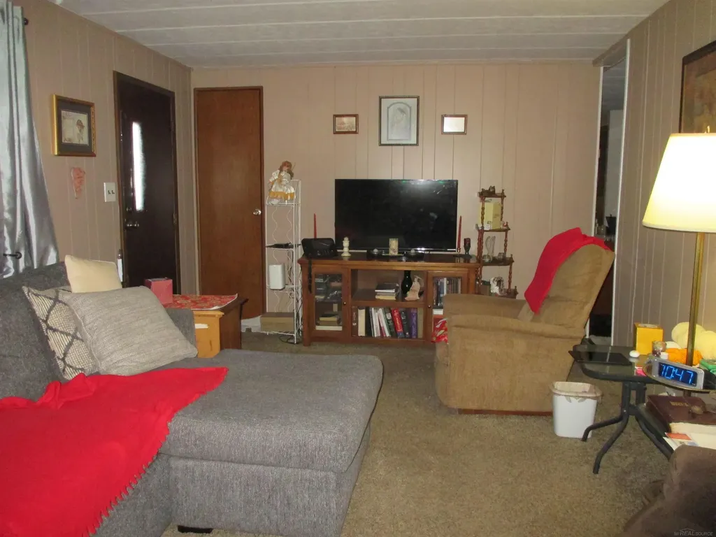 43310 Summit Street Harrison Charter Township MI 48045