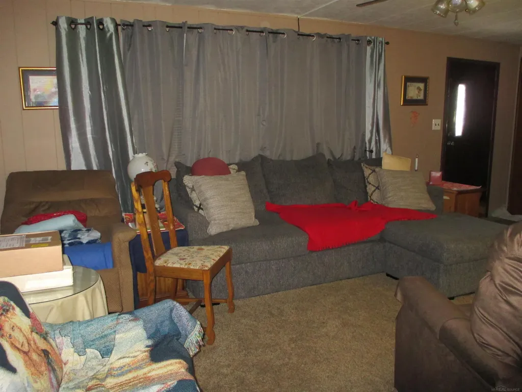 43310 Summit Street Harrison Charter Township MI 48045