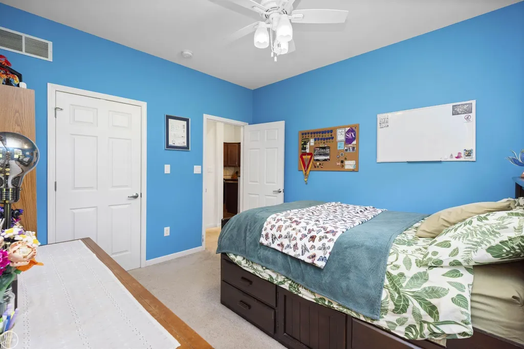 53 Evaline Drive Troy City MI 48085