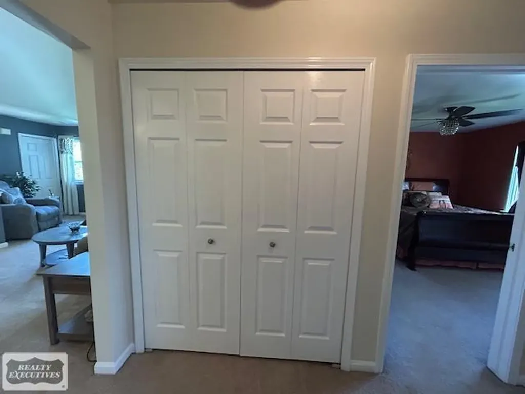6146 Century Ct. Court Shelby Charter Township MI 48316