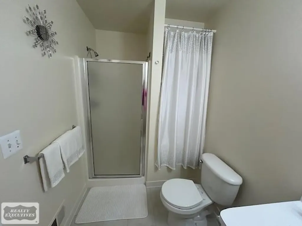 6146 Century Ct. Court Shelby Charter Township MI 48316