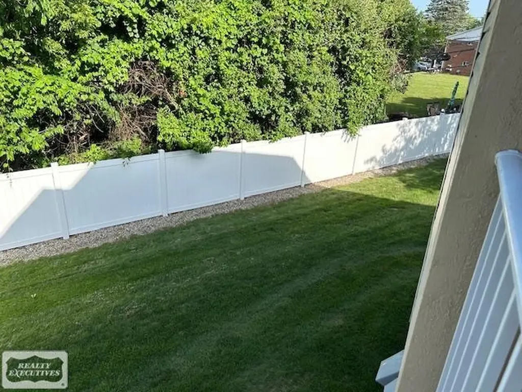 6146 Century Ct. Court Shelby Charter Township MI 48316
