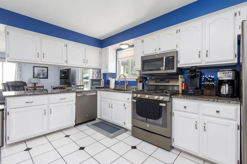 29831 Forton Road Chesterfield Township MI 48047