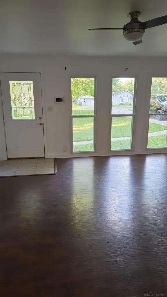 21450 Ulrich Street Clinton Charter Township MI 48036