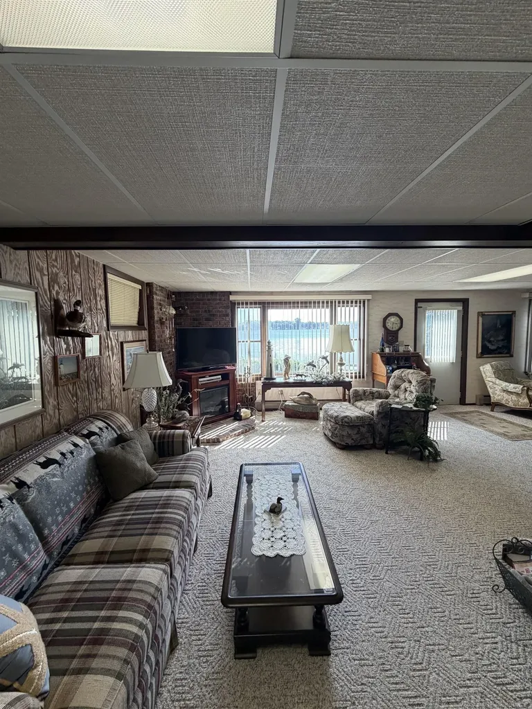5972 Westshore Drive Oscoda Charter Township MI 48750