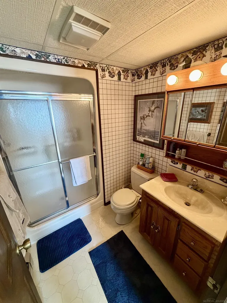 5972 Westshore Drive Oscoda Charter Township MI 48750