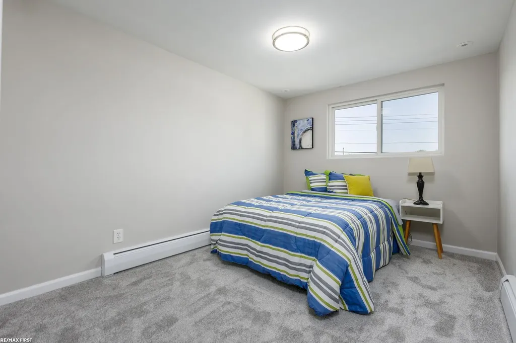 22770 Worthington Ct Court St. Clair Shores City MI 48081