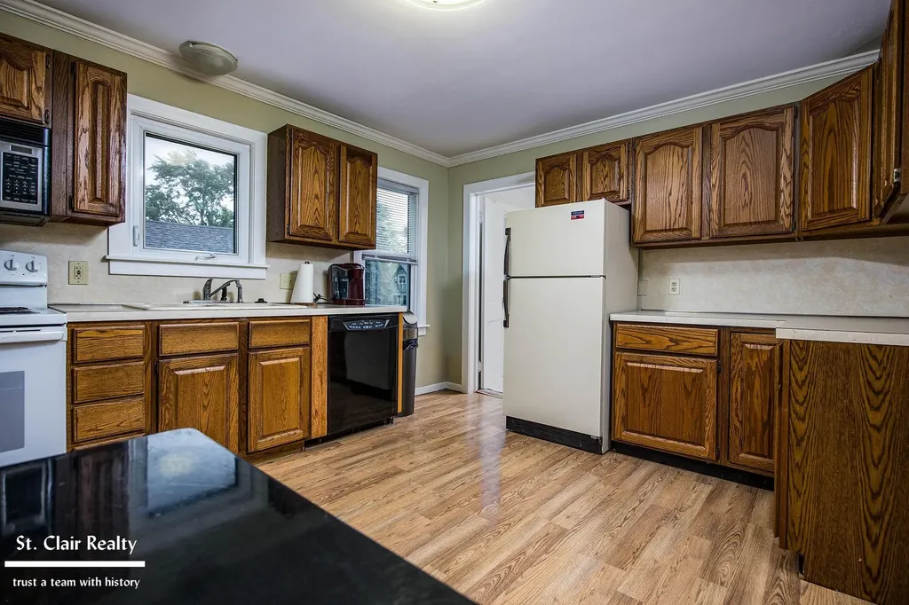 1017 Clinton Avenue St. Clair City MI 48079