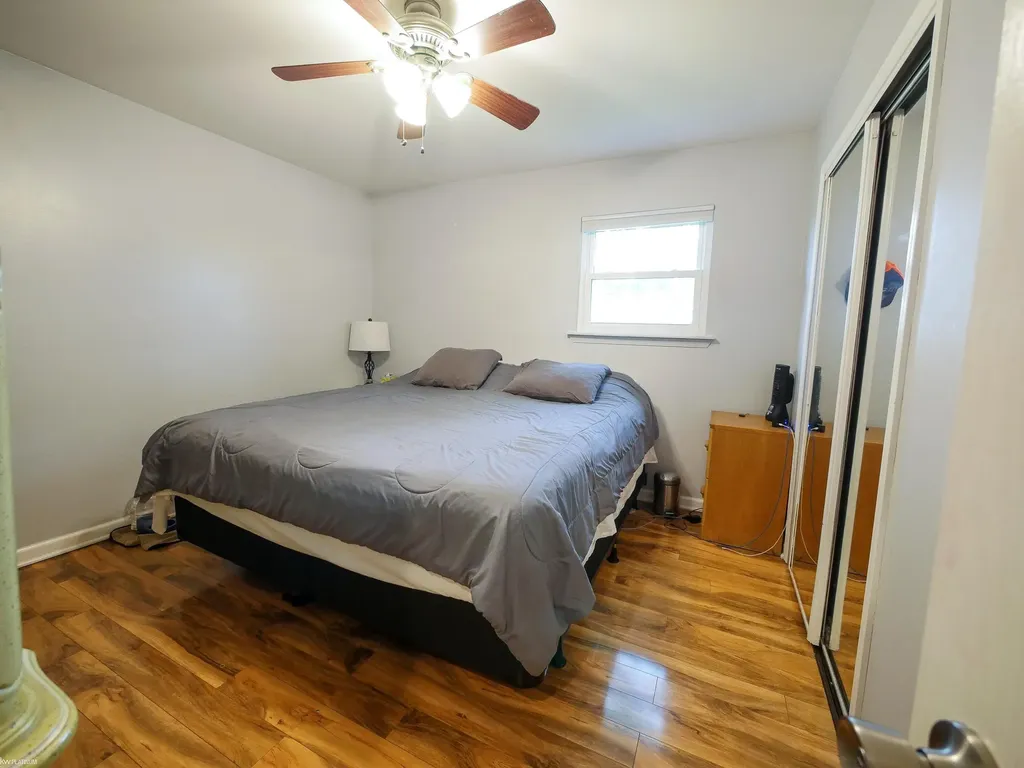 32159 Riverpoint Street Chesterfield Township MI 48047