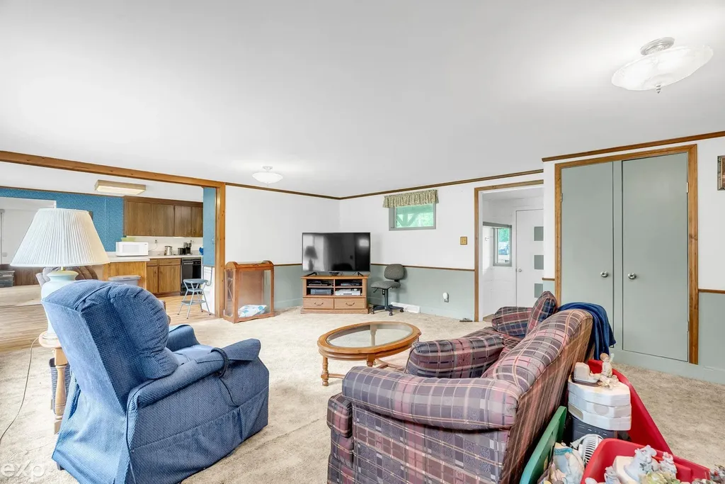 6406 Lapeer Road Clyde Township MI 48049