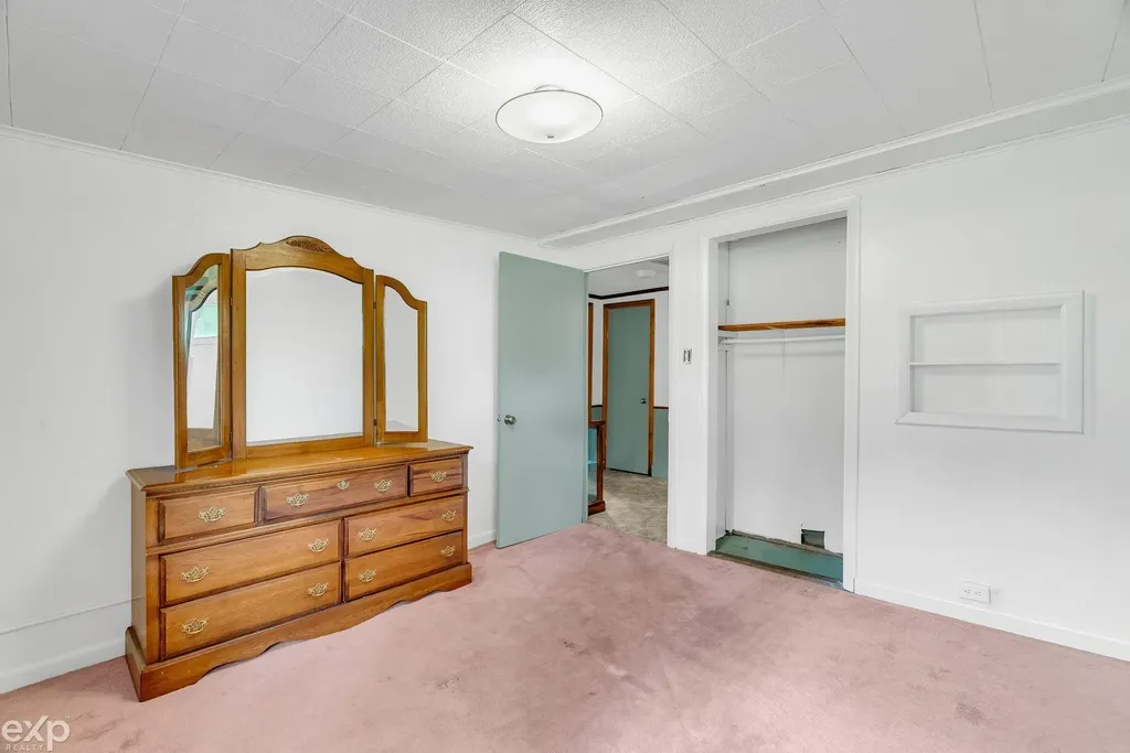 6406 Lapeer Road Clyde Township MI 48049