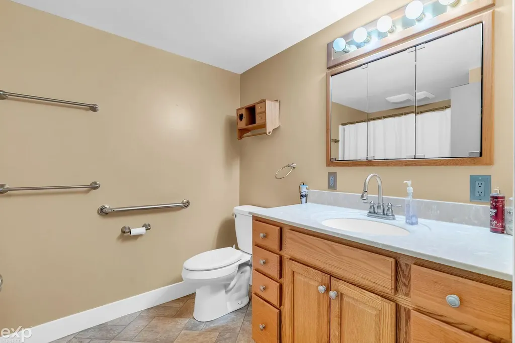6406 Lapeer Road Clyde Township MI 48049