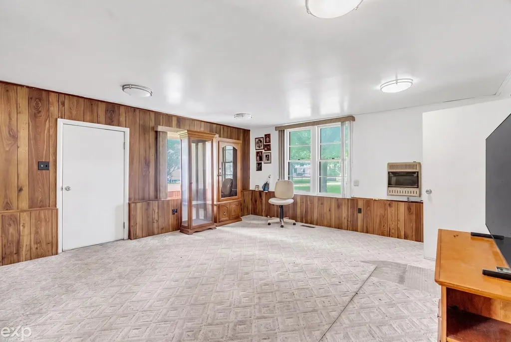 6406 Lapeer Road Clyde Township MI 48049