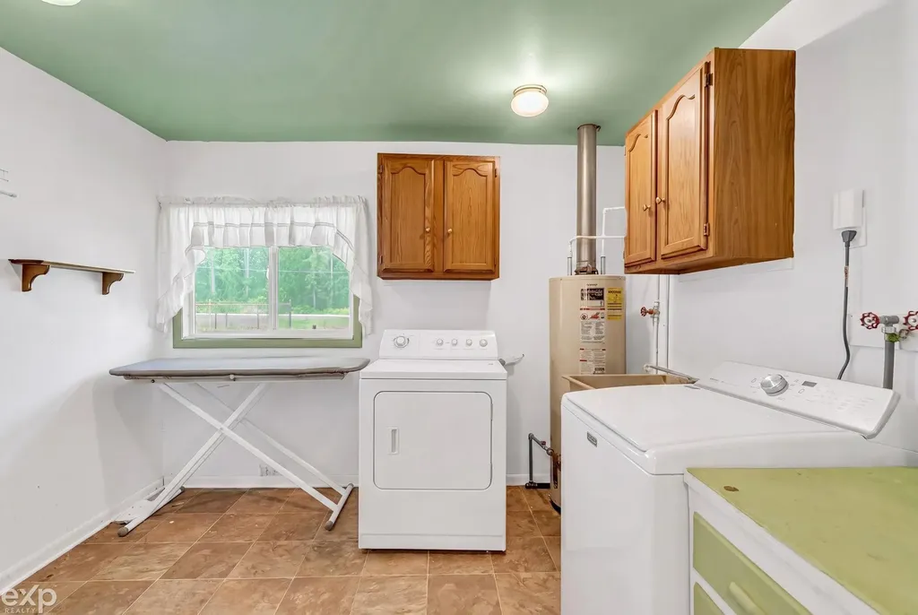 6406 Lapeer Road Clyde Township MI 48049