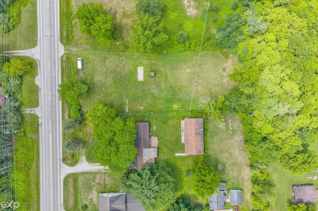 6406 Lapeer Road Clyde Township MI 48049