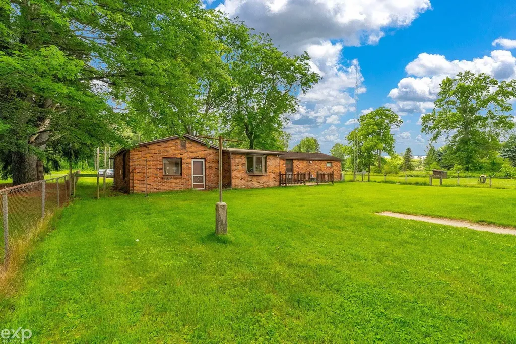 6406 Lapeer Road Clyde Township MI 48049
