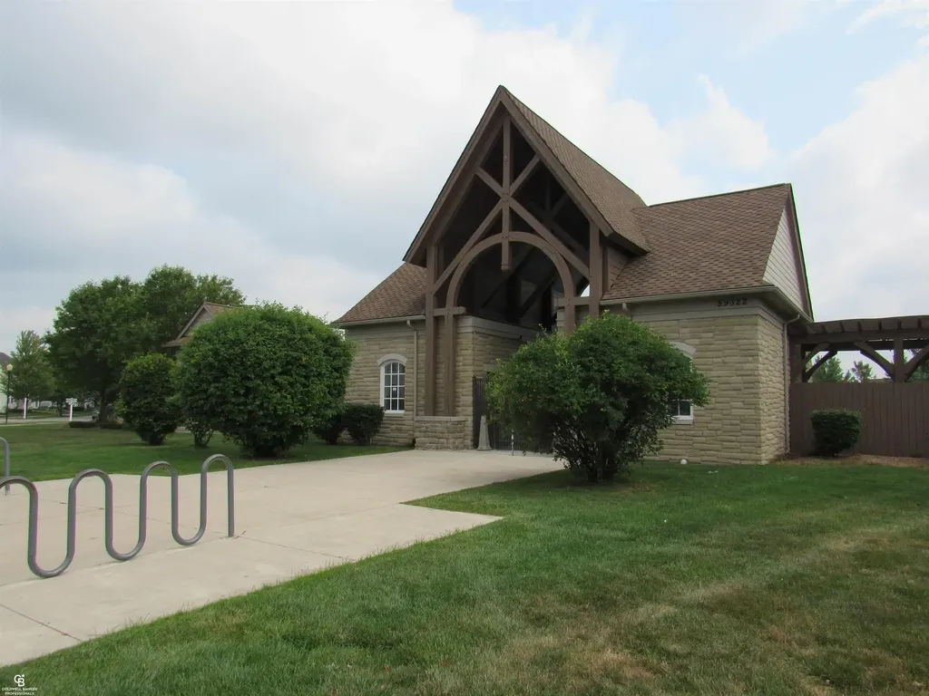 59203 E Brockton St Street New Haven Village MI 48048