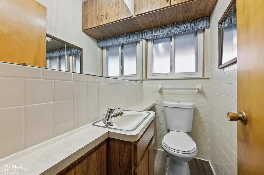 13152 Iowa Drive Warren City MI 48088