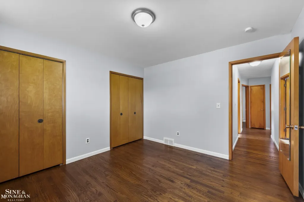 13152 Iowa Drive Warren City MI 48088