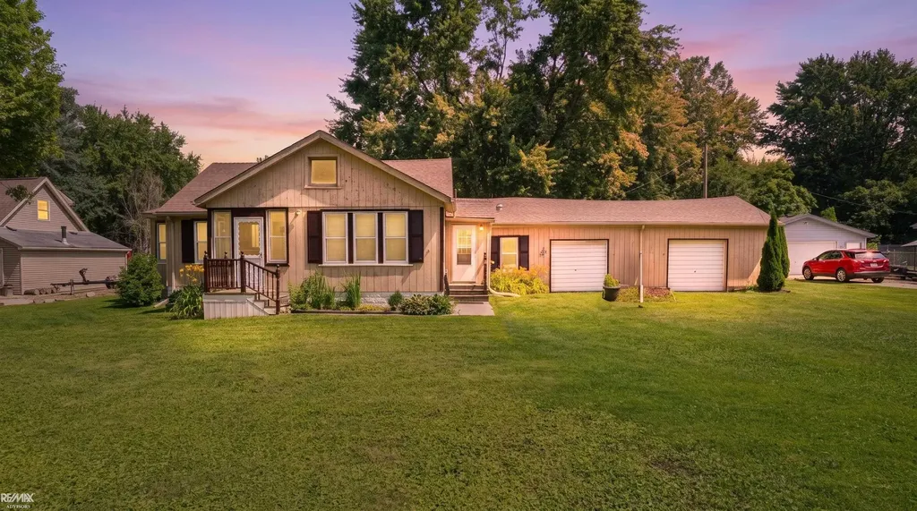 4460 Taft Road Clay Township MI 48001