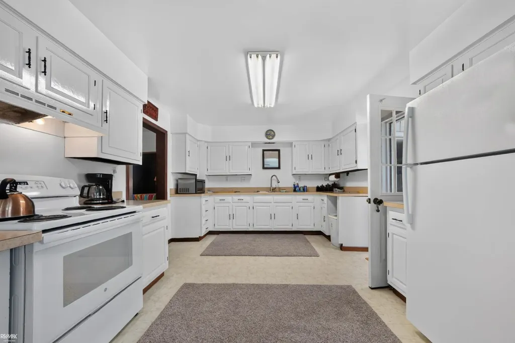 4460 Taft Road Clay Township MI 48001