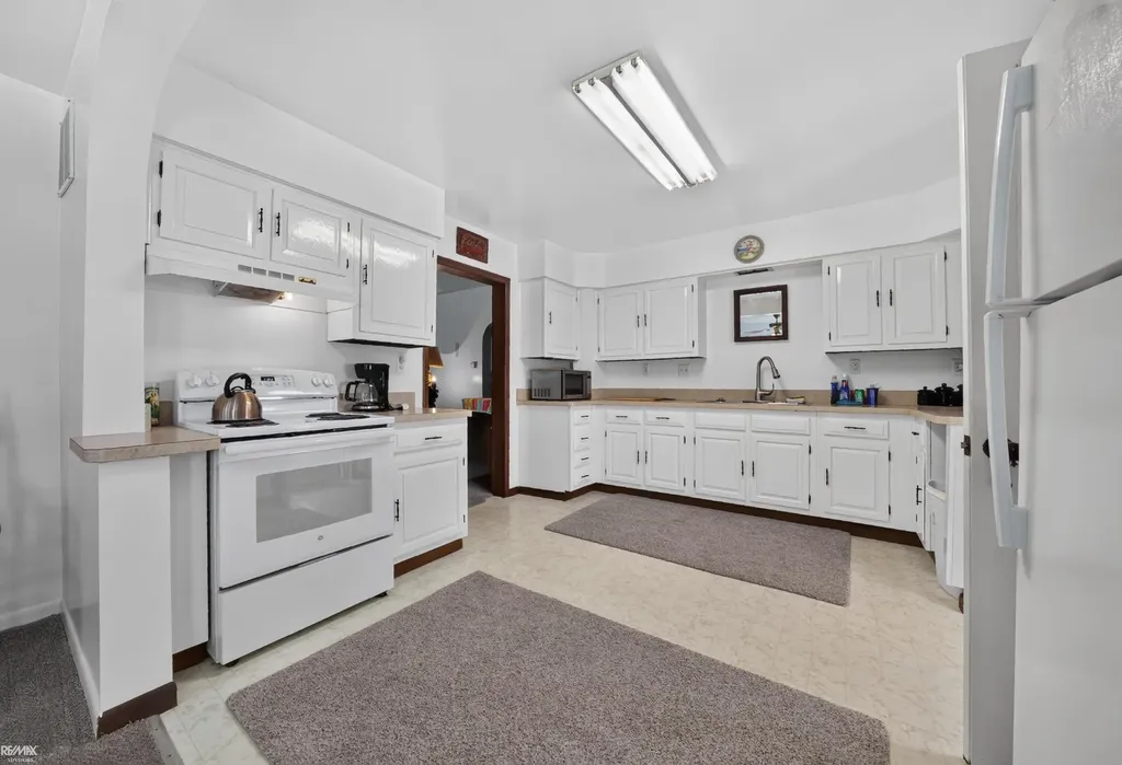 4460 Taft Road Clay Township MI 48001