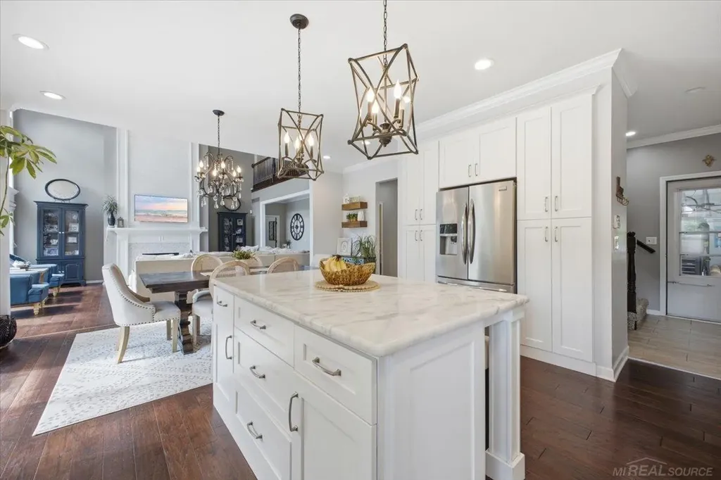 52250 Chickadee Lane Shelby Charter Township MI 48315