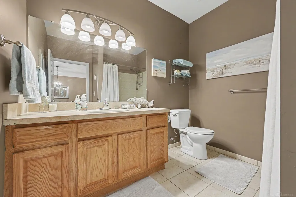 34604 Northrup Drive Chesterfield Township MI 48047