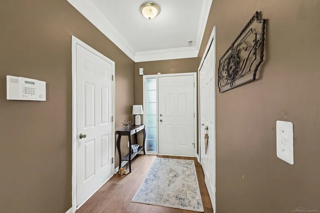 34604 Northrup Drive Chesterfield Township MI 48047