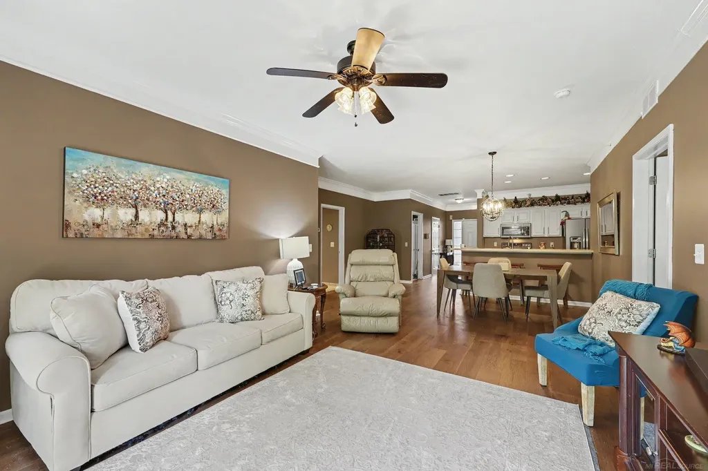 34604 Northrup Drive Chesterfield Township MI 48047
