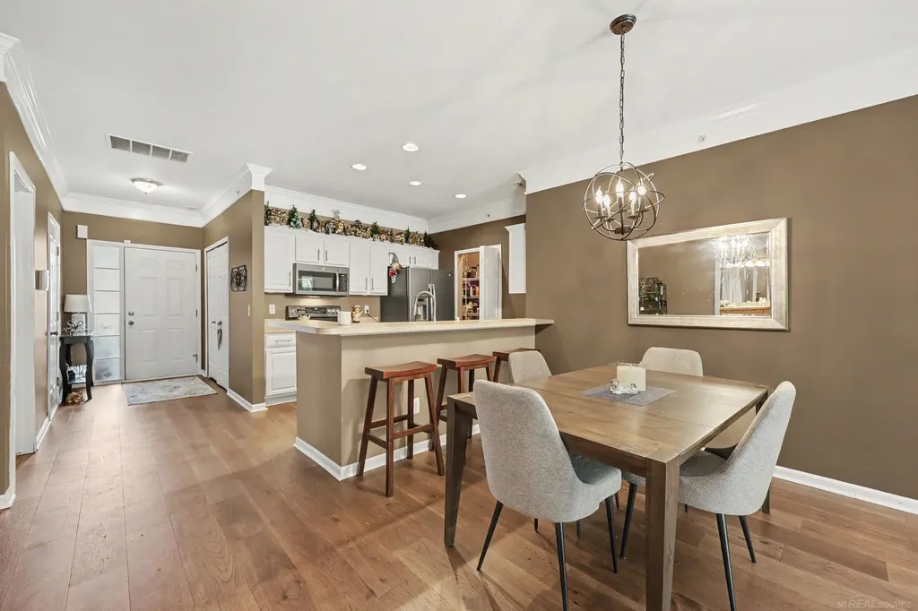 34604 Northrup Drive Chesterfield Township MI 48047