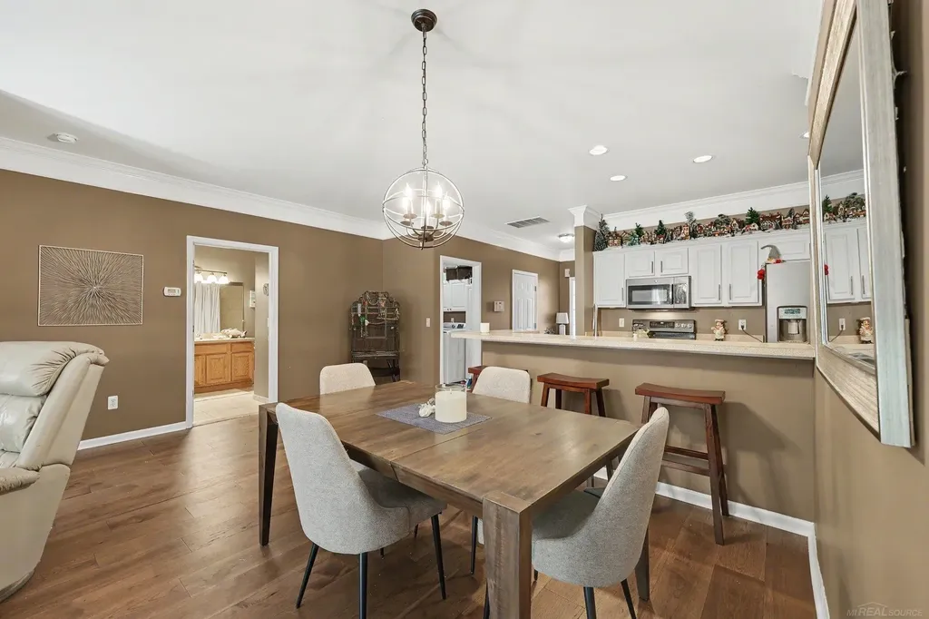 34604 Northrup Drive Chesterfield Township MI 48047