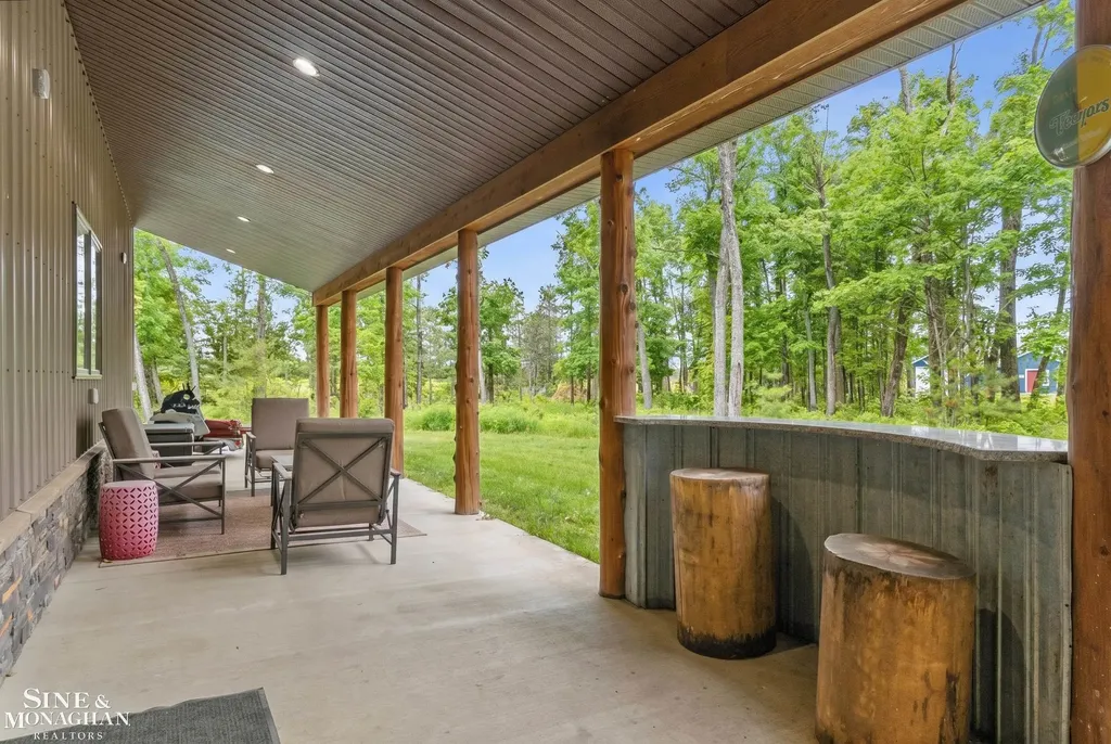 14795 Thirteenth Street Charlton Township MI 49751