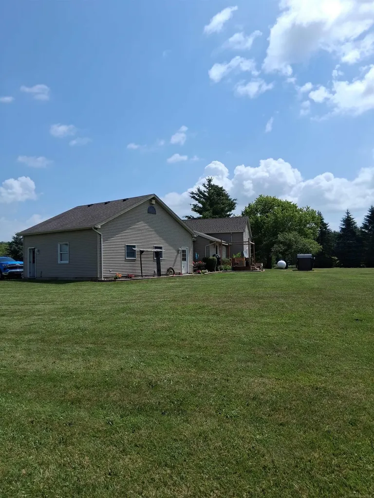 8734 Wildcat Road Worth Township MI 48032