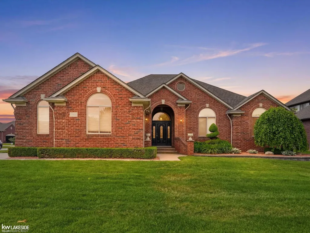 15408 Prentice Court Macomb Township MI 48042