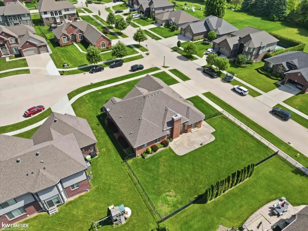 15408 Prentice Court Macomb Township MI 48042