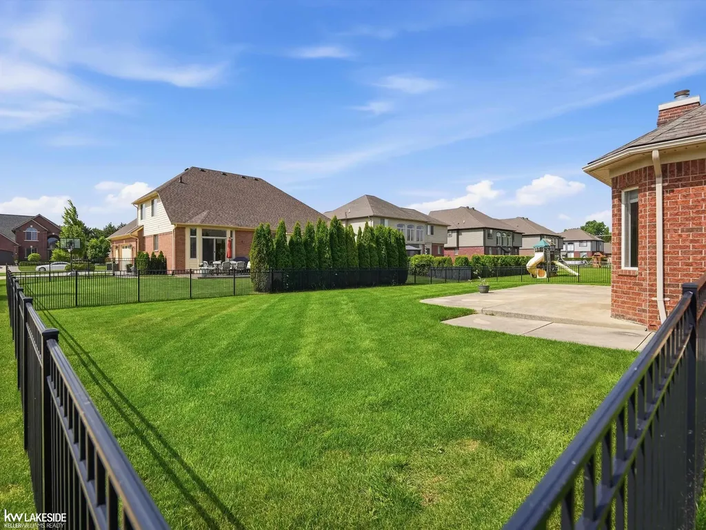15408 Prentice Court Macomb Township MI 48042
