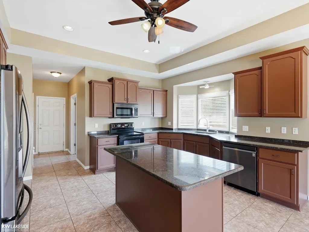 15408 Prentice Court Macomb Township MI 48042
