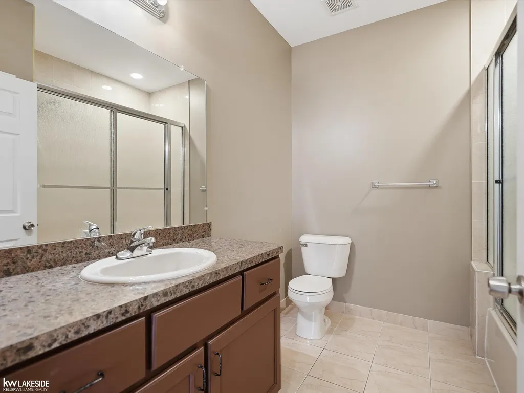 15408 Prentice Court Macomb Township MI 48042