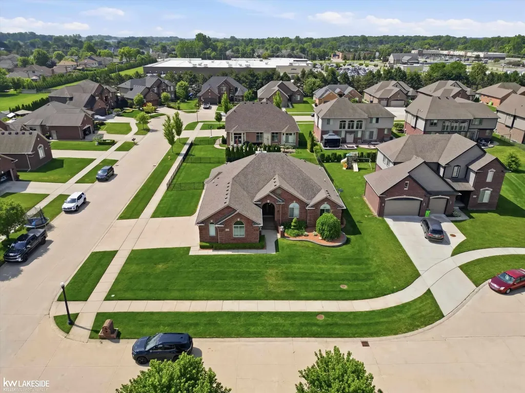 15408 Prentice Court Macomb Township MI 48042